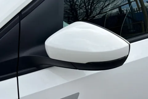 DK71WXF SEAT Mii 36.8kWh Auto 5dr Thumbnail #34