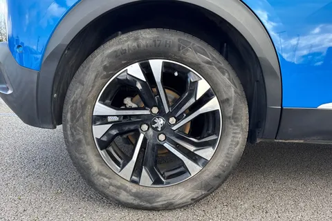 10 of 66 for PEUGEOT e-2008 50kWh GT Auto 5dr (7kW Charger)