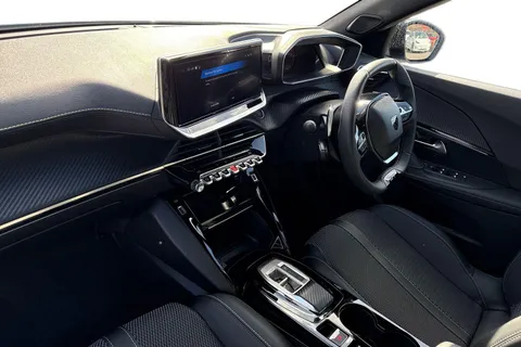 KW25YOG PEUGEOT 2008 1.2 HYBRID GT e-DSC6 Euro 6 (s/s) 5dr Thumbnail #15