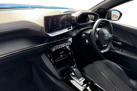 14 of 66 for PEUGEOT e-2008 50kWh GT Auto 5dr (7kW Charger)