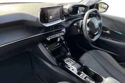 CY23BSV PEUGEOT 208 1.2 PureTech Allure Premium + EAT Euro 6 (s/s) 5dr Thumbnail #16