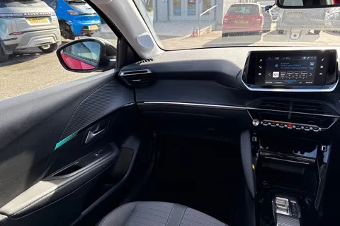 CY23BSV PEUGEOT 208 1.2 PureTech Allure Premium + EAT Euro 6 (s/s) 5dr Thumbnail #21