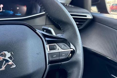 CY23BSV PEUGEOT 208 1.2 PureTech Allure Premium + EAT Euro 6 (s/s) 5dr Thumbnail #40