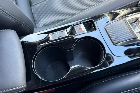 KW25YOG PEUGEOT 2008 1.2 HYBRID GT e-DSC6 Euro 6 (s/s) 5dr Thumbnail #56