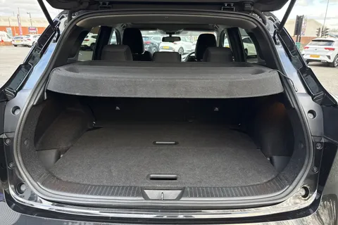 DN73OSU Nissan Qashqai 1.3 DIG-T MHEV N-Connecta XTRON Euro 6 (s/s) 5dr Thumbnail #10