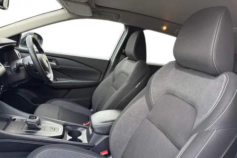 DN73OSU Nissan Qashqai 1.3 DIG-T MHEV N-Connecta XTRON Euro 6 (s/s) 5dr Thumbnail #11