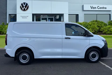 KY25PJO Volkswagen E-Transporter 100kW 65kWh Commerce Plus Van Auto Thumbnail #4