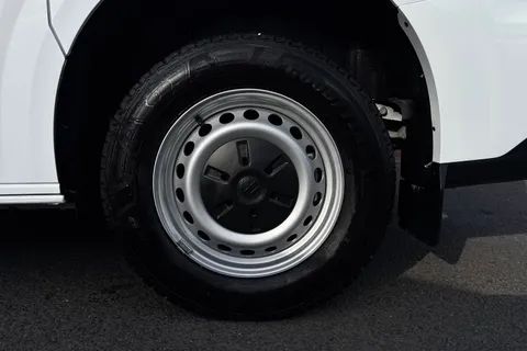 KY25PJO Volkswagen E-Transporter 100kW 65kWh Commerce Plus Van Auto Thumbnail #13