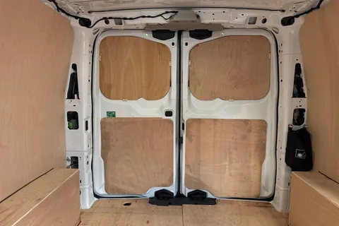 KY25PJO Volkswagen E-Transporter 100kW 65kWh Commerce Plus Van Auto Thumbnail #49