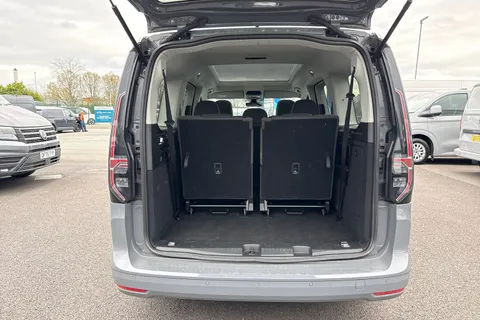 DG25EDF Volkswagen Caddy Maxi 2.0 TDI 122 Life 5dr DSG [Assistance Pack] Thumbnail #8