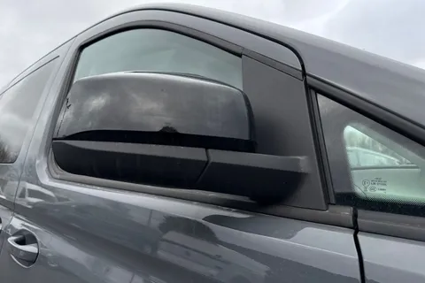 DG25EDF Volkswagen Caddy Maxi 2.0 TDI 122 Life 5dr DSG [Assistance Pack] Thumbnail #27