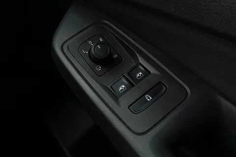 DG25EDF Volkswagen Caddy Maxi 2.0 TDI 122 Life 5dr DSG [Assistance Pack] Thumbnail #47