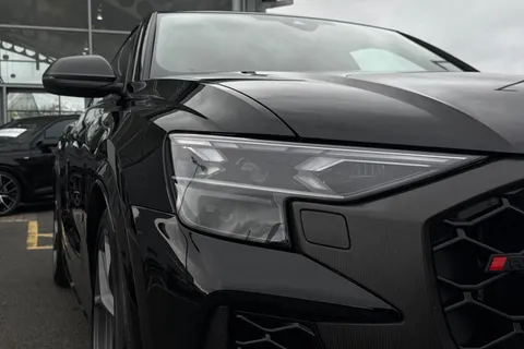  Audi RS Q8 4.0 TFSI V8 Performance Carbon Black Tiptronic quattro Euro 6 (s/s) 5dr Thumbnail #9