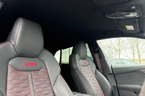  Audi RS Q8 4.0 TFSI V8 Performance Carbon Black Tiptronic quattro Euro 6 (s/s) 5dr Thumbnail #24