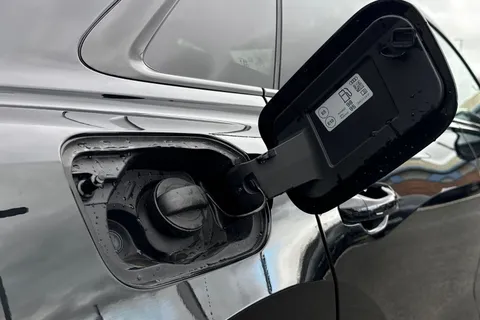  Audi RS Q8 4.0 TFSI V8 Performance Carbon Black Tiptronic quattro Euro 6 (s/s) 5dr Thumbnail #33