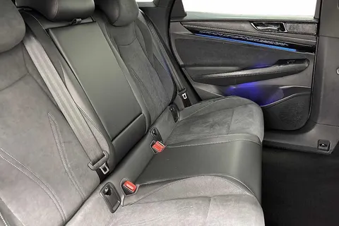 KY25VTW Volkswagen Id.7 210kW Match Pro S Plus 86kWh 5dr Auto Thumbnail #10