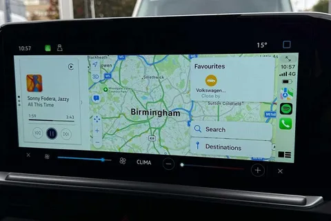 BG25EFD Volkswagen Transporter Commerce Plus 2.0 TDI 110 PS 6sp Manual Thumbnail #12