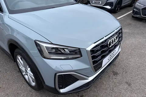 Audi Q2 1.0 TFSI 30 S line Euro 6 (s/s) 5dr Thumbnail #9