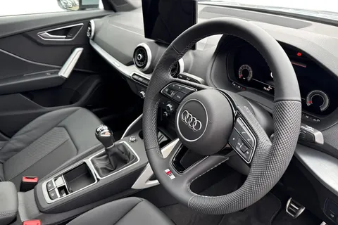 Audi Q2 1.0 TFSI 30 S line Euro 6 (s/s) 5dr Thumbnail #14