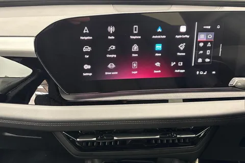 KT25FTO Audi Q6 E-Tron Q6 SUV S line e-tron  185,00 kW Thumbnail #12