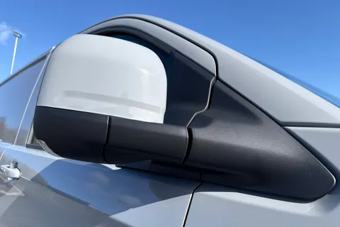 DG75BXU Volkswagen Transporter 2.0 TDI 110 Commerce Pro Van Thumbnail #27