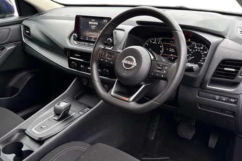 DL73OCC Nissan Qashqai 1.3 DIG-T MHEV Acenta Premium XTRON Euro 6 (s/s) 5dr Thumbnail #15