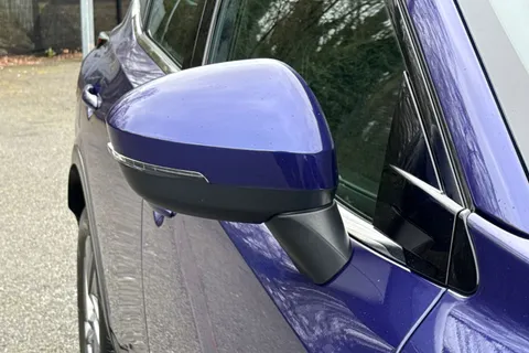 DL73OCC Nissan Qashqai 1.3 DIG-T MHEV Acenta Premium XTRON Euro 6 (s/s) 5dr Thumbnail #29