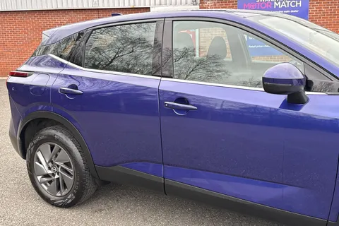DL73OCC Nissan Qashqai 1.3 DIG-T MHEV Acenta Premium XTRON Euro 6 (s/s) 5dr Thumbnail #30