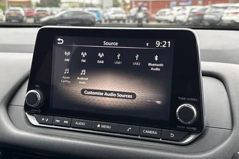 DL73OCC Nissan Qashqai 1.3 DIG-T MHEV Acenta Premium XTRON Euro 6 (s/s) 5dr Thumbnail #49