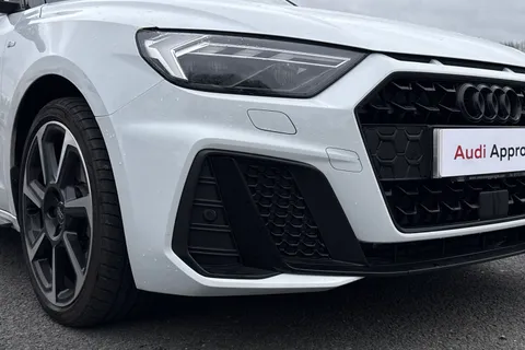 PK75NTD Audi A1 Black Edition 30 TFSI  116 PS S tronic Thumbnail #9