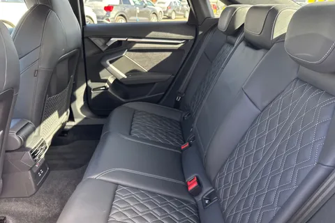 PF24WNG Audi S3 Vorsprung TFSI  333 PS S tronic Thumbnail #20