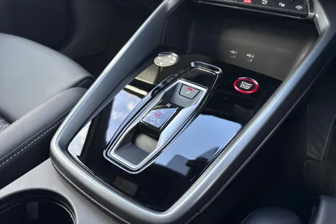 PF24WNG Audi S3 Vorsprung TFSI  333 PS S tronic Thumbnail #24