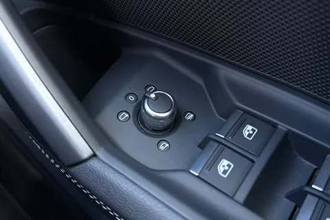 PF24WNG Audi S3 Vorsprung TFSI  333 PS S tronic Thumbnail #40