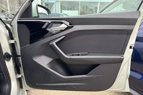 PN75FMP Audi A1 S line 30 TFSI 116 PS 6-speed Thumbnail #40