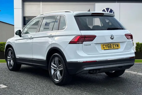 CY68EYM Volkswagen Tiguan 2.0 TDi 150 SEL 5dr ⭐Keyless entry, 1 Year VW Warranty⭐ Thumbnail #3