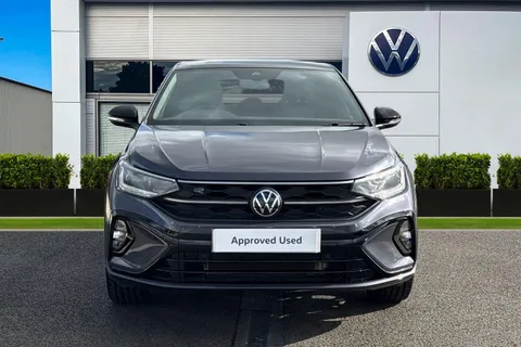 KO25MYL Volkswagen Taigo 1.0 TSI 115 Black Edition 5dr **PAN ROOF** Thumbnail #6