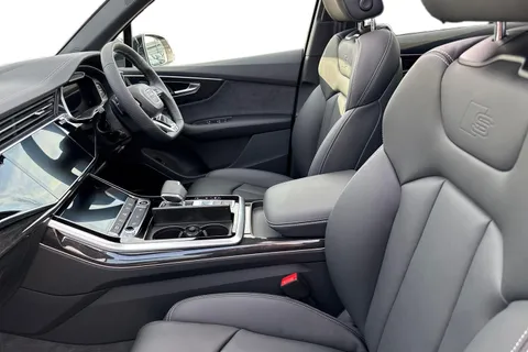 Audi Q7 3.0 TDI V6 Black Edition Tiptronic quattro Euro 6 (s/s) 5dr Thumbnail #16