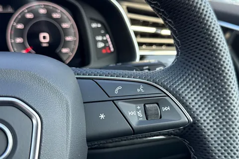 Audi Q7 3.0 TDI V6 Black Edition Tiptronic quattro Euro 6 (s/s) 5dr Thumbnail #27