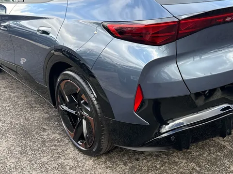  CUPRA Tavascan 77kWh VZ1 SUV Coupe Auto 4Drive 5dr Thumbnail #16