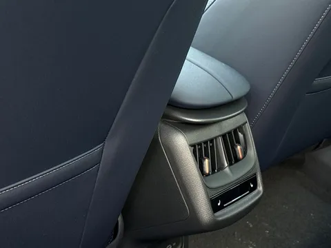  CUPRA Tavascan 77kWh VZ1 SUV Coupe Auto 4Drive 5dr Thumbnail #33