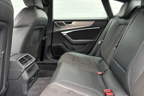 35 of 64 for Audi A7 3.0 TDI V6 45 S line Sportback Tiptronic quattro Euro 6 (s/s) 5dr