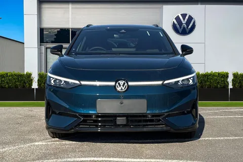  Volkswagen Id.7 Pro 77kWh Match Tourer Auto 5dr Thumbnail #5