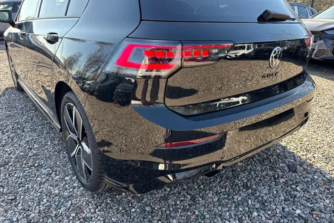 Volkswagen Golf 1.5 TSI Black Edition Euro 6 (s/s) 5dr Thumbnail #7