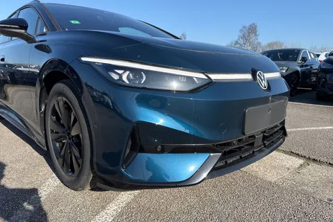  Volkswagen Id.7 Pro 77kWh Match Plus Tourer Auto 5dr Thumbnail #8