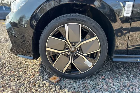 Volkswagen Golf 1.5 TSI Black Edition Euro 6 (s/s) 5dr Thumbnail #9