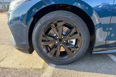  Volkswagen Id.7 Pro 77kWh Match Plus Tourer Auto 5dr Thumbnail #9