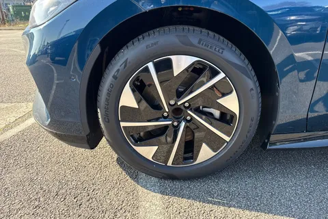  Volkswagen Id.7 Pro 77kWh Match Tourer Auto 5dr Thumbnail #9