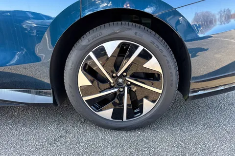  Volkswagen Id.7 Pro 77kWh Match Tourer Auto 5dr Thumbnail #10