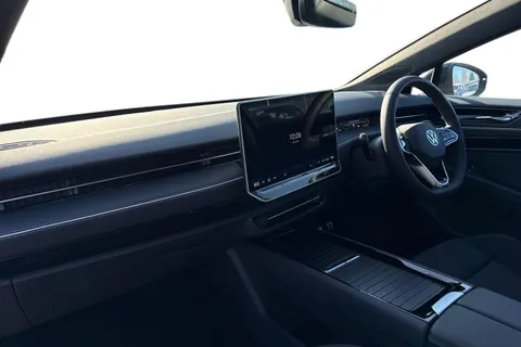  Volkswagen Id.7 Pro 77kWh Match Plus Tourer Auto 5dr Thumbnail #14