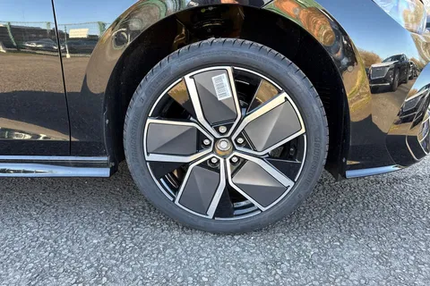 Volkswagen Golf 1.5 eTSI MHEV Black Edition DSG Euro 6 (s/s) 5dr Thumbnail #12